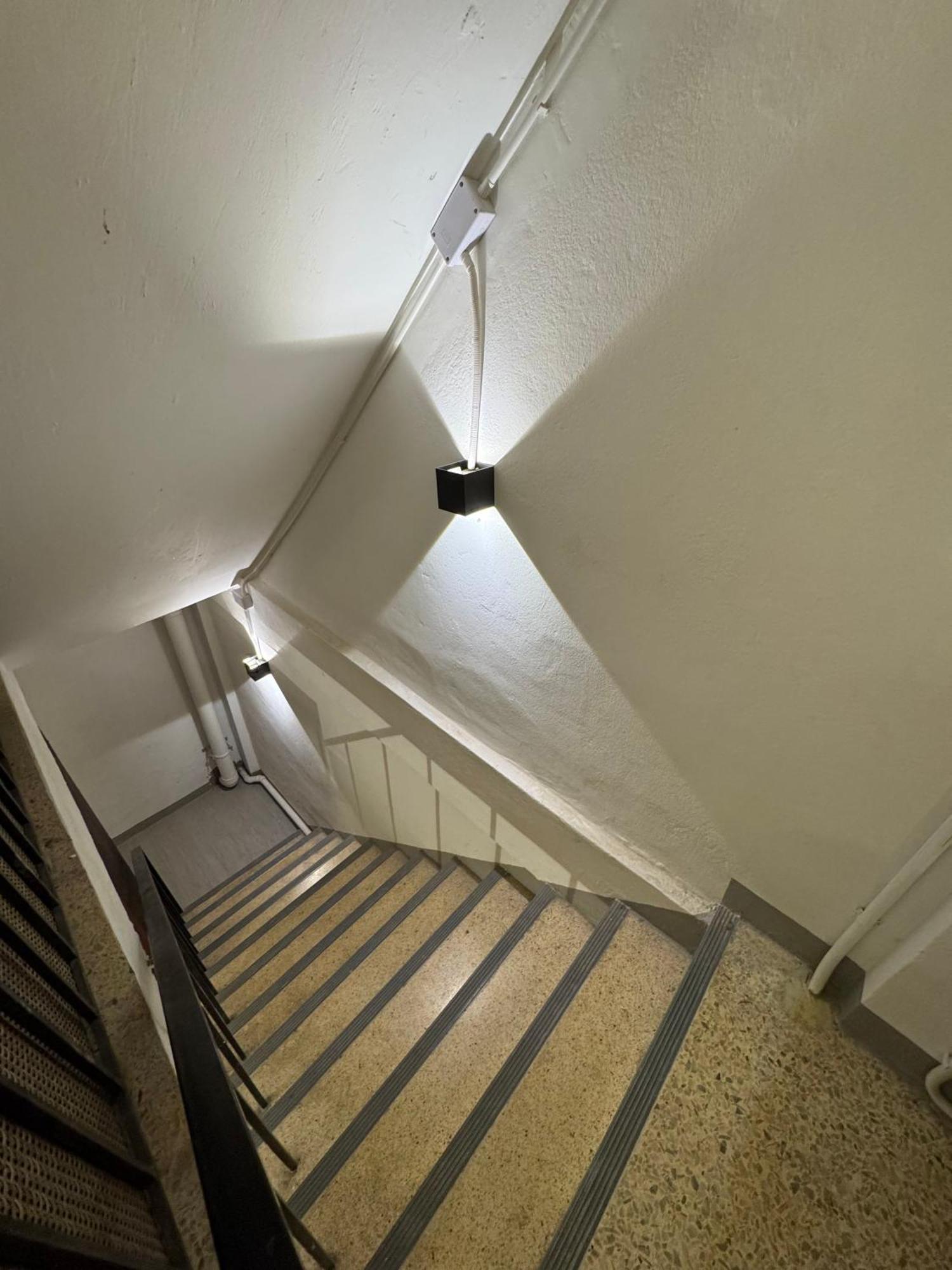 Twenty Two Place Hostel - Sukhumvit 22 بانكوك المظهر الخارجي الصورة